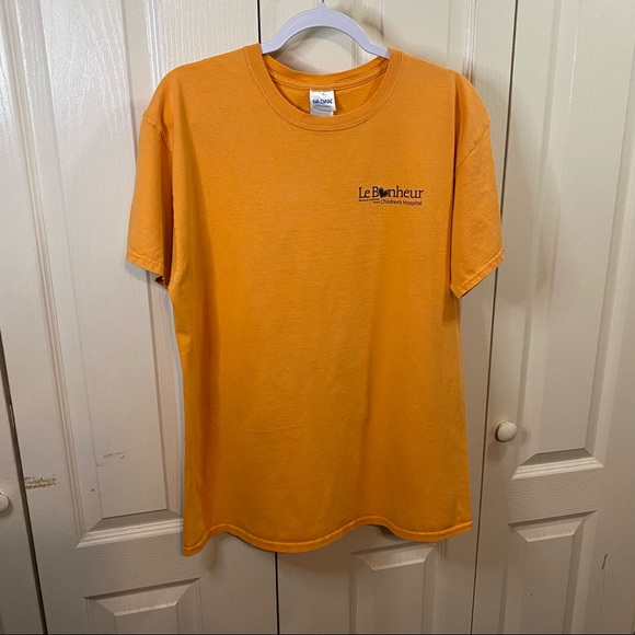 Gildan Shirts Le Bonheur Childrens Hospital Tshirt Poshmark
